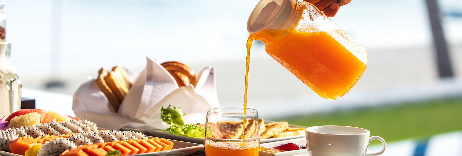 Tawantok Beach Villas - In-villa breakfast