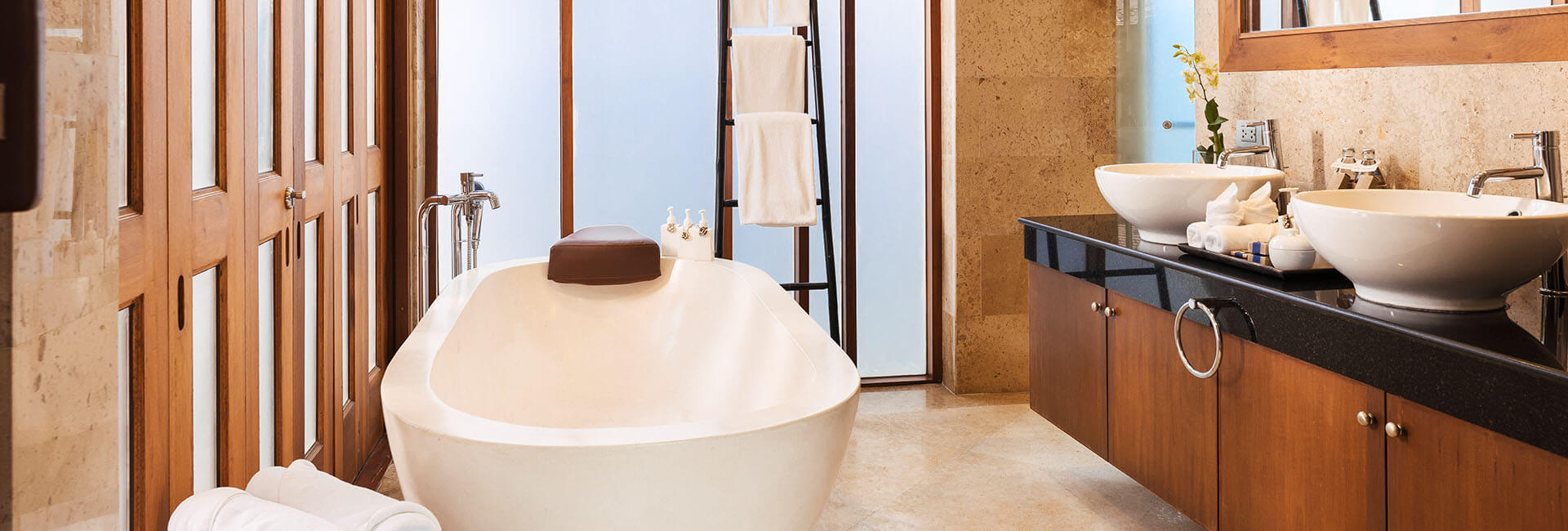 Tawantok Beach Villas - Bathroom layout